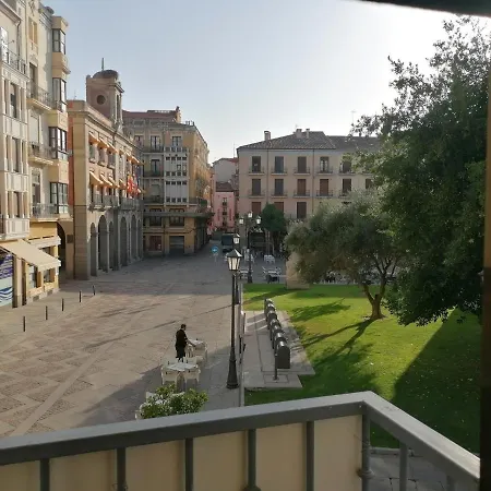 La Reina Zamora