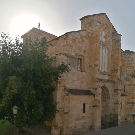 Affittacamere La Reina